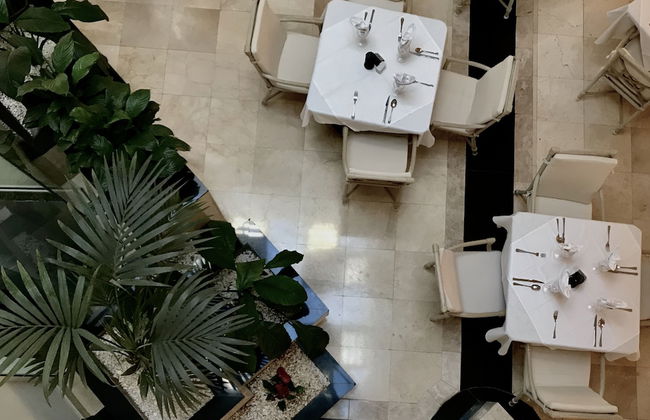 Ona Hollywood Mirage - Photo 50