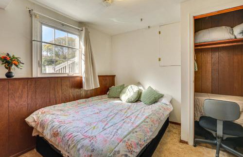 2 Mi to NYC Train WFH-Friendly Greenwich Apt! - Foto 16