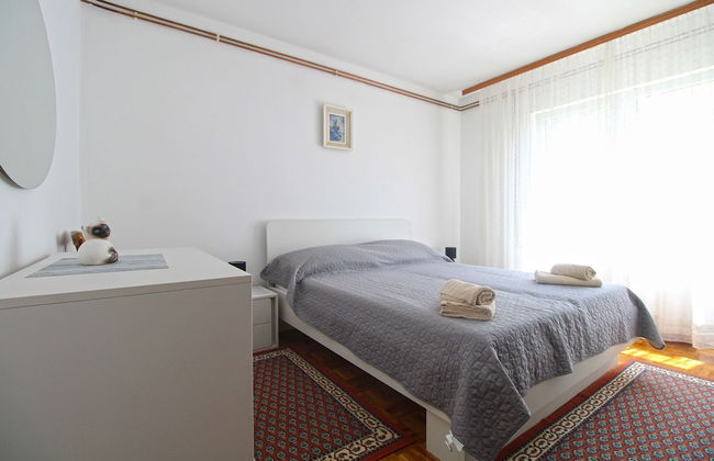 Apartment 1198 - Photo 5