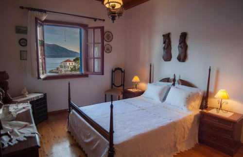 Fey's House waterfront - Φισκάρδο - Photo 22