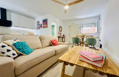 La Casa de la Yaya - Malaga beach! - Photo 13