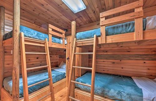 Waterfront Arkdale Retreat 2 Acres with Deck and View - Foto 31