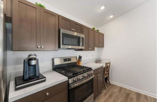 Large 3 bedroom with Pool and Golfcart - Foto 16