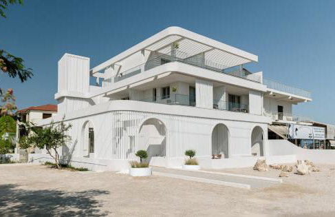 FOS Luxury Suites - Photo 12