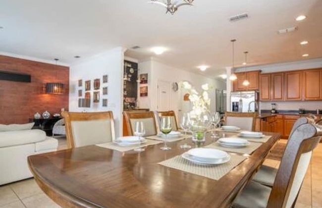 Gorgeous 6 Bedroom w Pool Paradise Palms - Foto 26