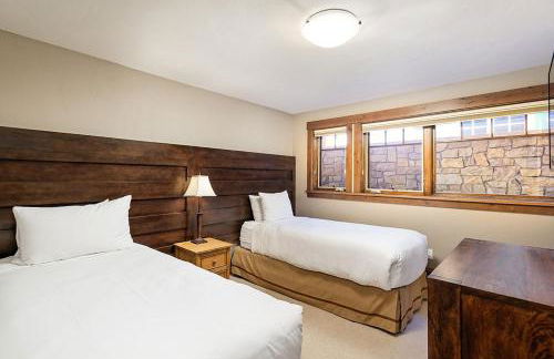 Fasching Haus Unit 12, Lower Level Deluxe Condo w/ Open Living Area & Gas Fireplace - Foto 14