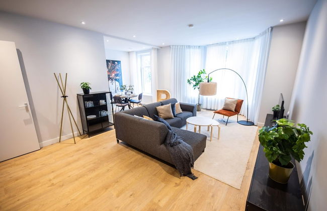 Spacious 2 Bedroom Serviced Apartments 71-77m2 - Photo 9