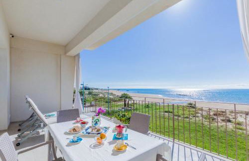 Donna Alba - Photo 1