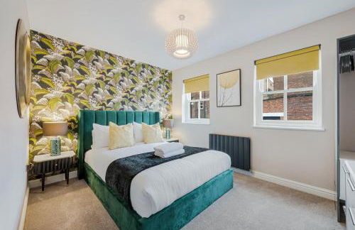 3BR Georgian Quarter Coach Houses - Private Parking - Foto 38