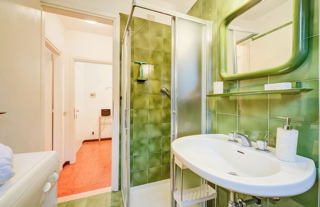 Franka House Terrace Private & Lake View - Photo 15