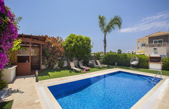 Villa Atlantis in Ayia Napa - Foto 3