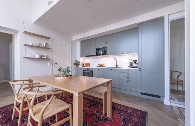 Historical 1BR Penthouse with Sauna - Photo 5