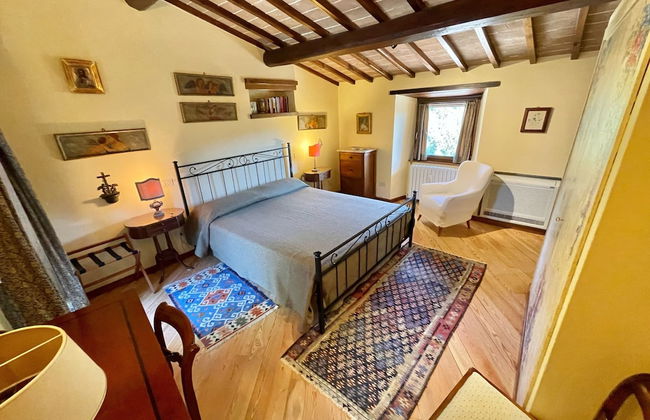 Luxurious Umbrian Retreat for 10 With Private Terrace and Pool - Photo 15