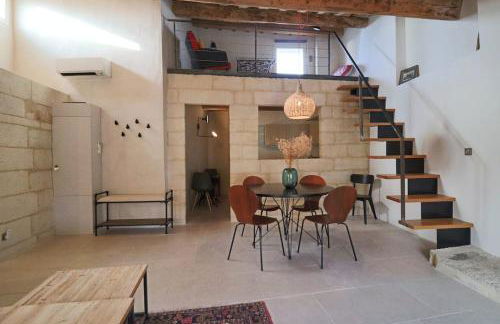 Douceur Uzétienne Appartement de Caractère Climatisé - Foto 3