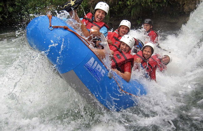 Rafting in the Lacanjá River - Foto 2
