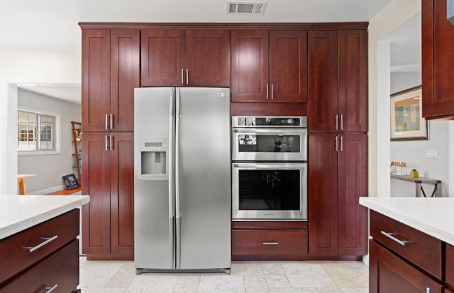 Luxury Estate With Sparkling Pool Elegant Amenities - Foto 26