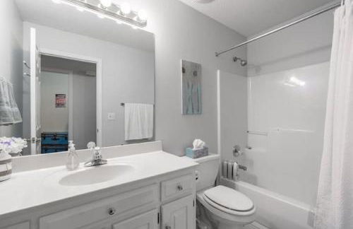 Covenant Cottage with outdoor dining - Foto 14