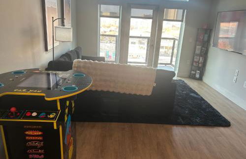 Welcome-Holmes - Photo 9