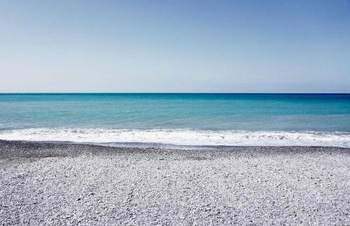 Villa Angelina Holiday Homes I Casa Glicine I A pochi chilometri da Sanremo e il suo Festival I Giardino I Parcheggio privato - Foto 10