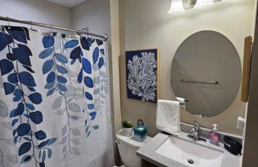 Cozy Charming Cottage-Style Home - Foto 35