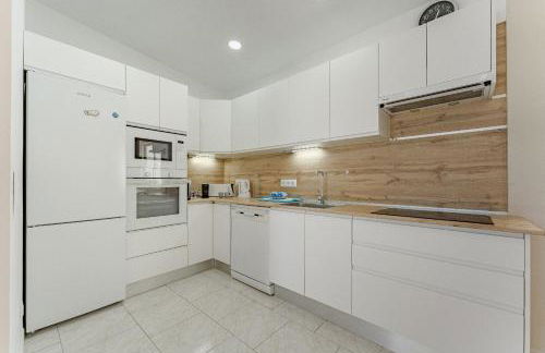 Private Holiday House with Ocean View Garden 7min to Bahia Beach Costa Adeje - Photo 4