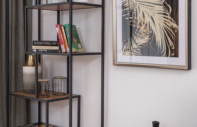 Apartment Spadochroniarzy by Renters - Photo 2