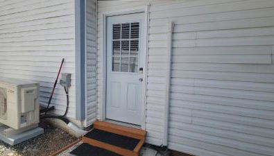 Cozy Studio Walk to Shops, Quick Drive to DC - Photo 2