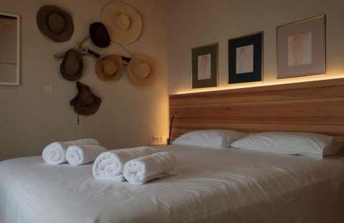 Nios House Panoramic Cottage - Photo 15