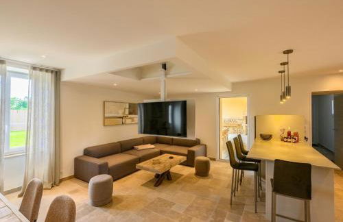 Luxurious Villa With Spa And Indoor Swimming Pool - Foto 7