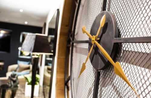 Arran Shores Luxury Shorefront Penthouse Suite 13 - Photo 25