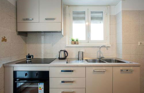 Ampio appartamento familiare Metro A a 50m - Foto 18