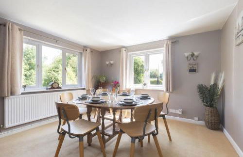 Peaceful 3-Bed Cottage in Eastington, near Stonehouse - Photo 13