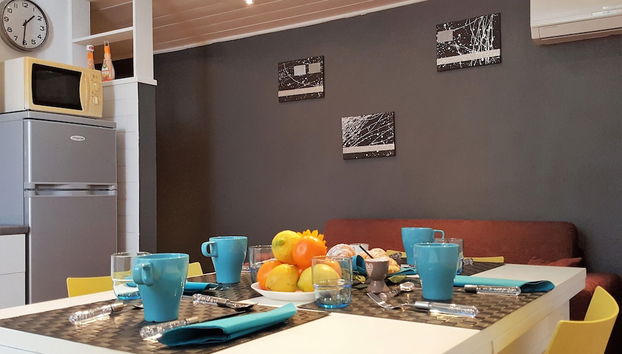 Essbereich im Zimmer