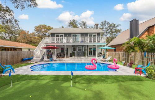 Luxury Family Beach Escape with Heated Pool and Putting Green - Foto 1