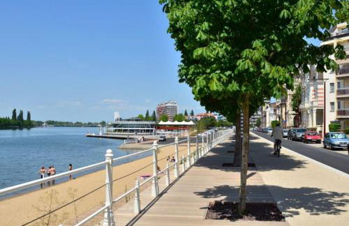Le Petit Appart au coeur de Vichy - Foto 31