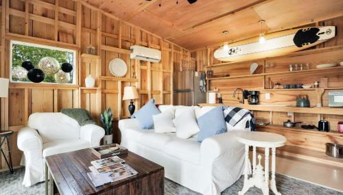 Waterfront 1BR on Working Farm with Deck and View - Foto 3