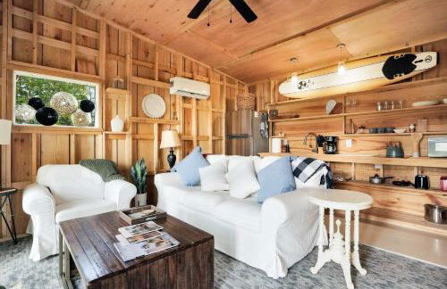 Waterfront 1BR on Working Farm with Deck and View - Foto 3