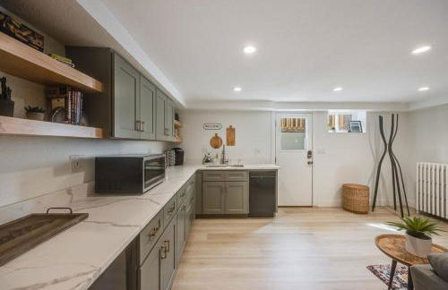 Cozy Garden Suite by Sloan's Lake and Tennyson! - Foto 12