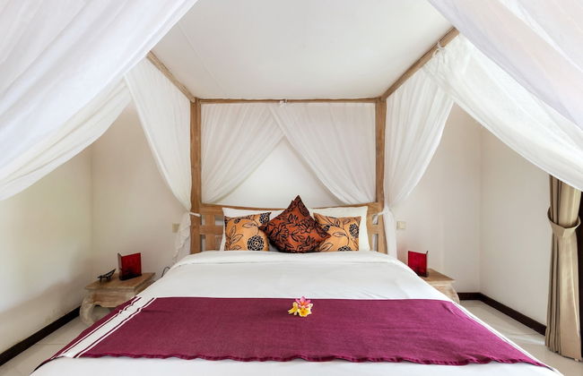 Villa Candi Kecil Empat by Villa Finder - Foto 6