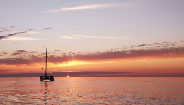 Travessia ao entardecer