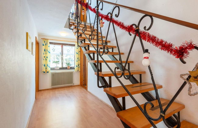 Idyllic Apartment in Sibratsgfall - Photo 16