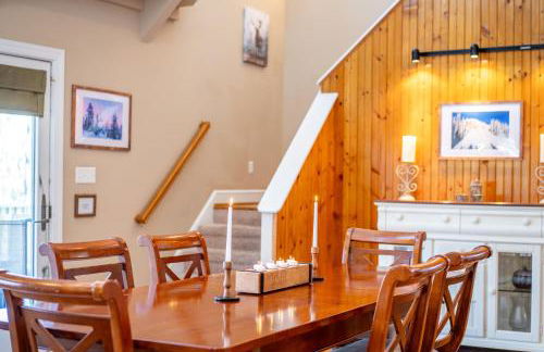 Spacious Family Retreat-Hot tub & Game Room - Foto 15