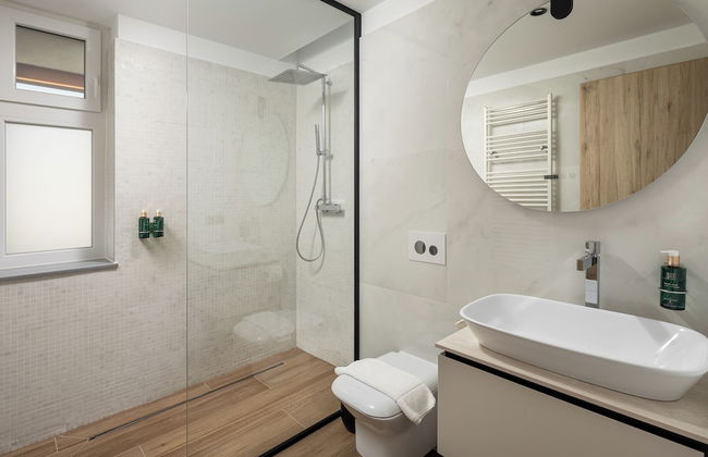 The Alley by Kanopian - Photo 27