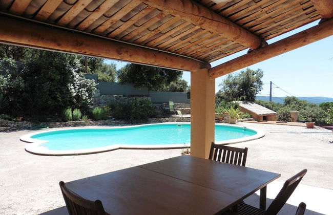 Pretty, Spacious Holiday Home With Private Pool - Foto 11