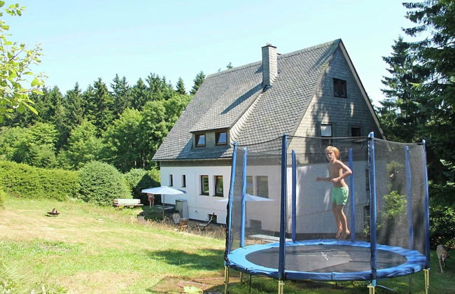 Quaint Holiday Home near Ski Area in Neuastenberg - Foto 27