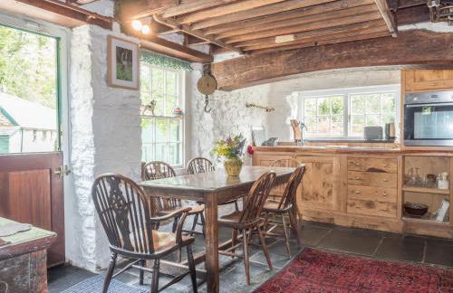 Rhyd y Brown Farmhouse Llys Y Fran, Clynderwen - Photo 4