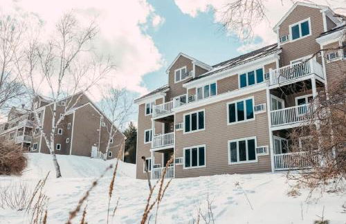 Enjoy snowball fights or romantic nights in a 1BD vacation apartment - Foto 14