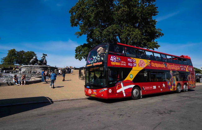 Autobus turistico di Copenaghen + Giro in barca - Foto 2