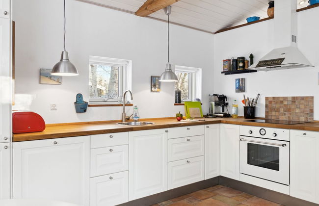 "Jouni" - 500m from the sea - Foto 17