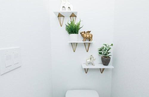 Cozy and Chic 3BR Retreat in Downtown Houston - Foto 36